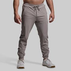 It doesn’t get more lightweight than this. Made from an ultra-breathable fabric, our Performance Jogger boasts distraction-free comfort that’s made for warm days in the gym, on the track, or around town. Added stretch provides maximum range of motion while a side-zipped leg opening allows for even greater mobility. With the ideal balance of comfort, function, and utility, these joggers will quickly become your go-to for summer training days.