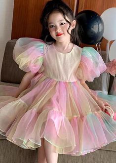 Fashion Rainbow Gradient Ruffled Patchwork Tulle Kids Girls Dress Puff SleeveFabric: TulleSize Fit:Fit: This garment fits true to size.Length: Size 130 measures 68cm from shoulder to hemBust:The bust size for size 130 measures around 74cmWash: Hand Wash Cold. Rainbow Dress Kids, Kids Dress Outfit, Tulle Dress Kids, Kids Ruffle Dress, Birthday Frocks, Kids Girls Dress, Baby Dress Diy, Pink Lotus Flower, Hand Dress