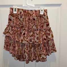 Perfect Condition Great For Fall Pink Floral Skirt, Blue Floral Skirt, Tiered Mini Skirt, Ruffle Mini Skirt, Ikat Print, Floral Ruffle, Green Skirt, Ruffle Skirt, Skirt Pattern