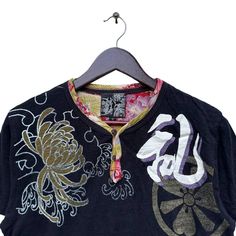 Traditional Black Tops With Floral Print, Traditional Black Crew Neck Top, Traditional Printed Black Tops, Traditional Black Printed Top, Black Cotton Tops With Motif, Traditional Black Top With Motif, Traditional Patterned Tops With Motif, Japanese Motifs, Japanese Koi Fish