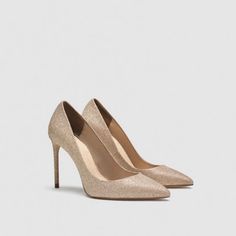 Gold High-Heel Shoes With Shiny Upper Detail. Pointed Toes. Stiletto Heels. Heel Height Of 9 Cm. / 3.5" New With Tag Tag Size Eu39/Us8 Upper 100% Polyester Lining 80% Polyurethane, 20% Polyester Sole 100% Polyurethane Thermoplastic Slipsole 90% Polyurethane, 10% Polyester S86 Cocktail Court Shoes With 4-inch Heel, Chic Glitter Heels For Events, Chic Almond Toe Heels For Party, Gala Court Shoes With 4-inch Heel, Gala High Heel Court Shoes With 4-inch Heel, Chic High Heel Court Shoes For Events, 4-inch High Heel Court Shoes For Gala, Glamorous Champagne Pointed Toe Heels, Champagne Pointed Toe Glamorous Heels