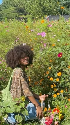 Look 80s, Earthy Aesthetic, Pelo Afro, Earthy Outfits, Tennis Club, Black Femininity, Nature Aesthetic, Mode Inspiration