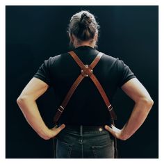 Our absolute bestseller! This unisex apron from Brickwalls and Barricades is perfect for people who wear aprons all day long. It is so comfortable that it feels like part of your body and blends in with the comfort of your outfit. It is a cross-back apron that features buffalo leather shoulder straps for maximum all-day comfort and hinders straining around the neck. The apron is made of South-American Buffalo leather which is tanned in Holland. After tanning we applied our unique coating making Bartender Apron, Waiter Apron, Hairdresser Apron, Crossback Apron, Bar Apron, Butcher Apron, Bistro Apron, Server Apron, Restaurant Aprons