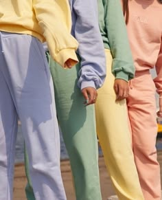 Pastel Outfit, Outfit Trends, Winter Trends, Mode Vintage, Mode Inspiration, Aesthetic Clothes, Fashion Inspo Outfits, Fashion Photography, Mood Board