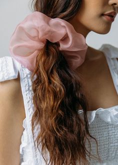 Jennifer Bahr Velvet Styles, Scrunched Hair, Diy Hair Scrunchies, Sleek Bun, Hair Accessories Collection, Jennifer Behr, A Pony, Back To School Hairstyles