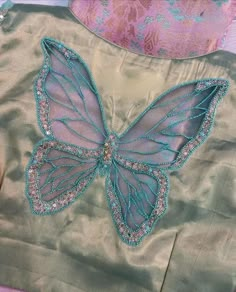 Hand Work Butterfly Design, Blouse Back Neck Aari Designs, Butterfly Back Neck Blouse Design, Aari Work Butterfly Design, Butterfly Maggam Work Designs, Net Blouse Aari Work, Butterfly Hands Blouse Designs, Aari Net Work Blouse