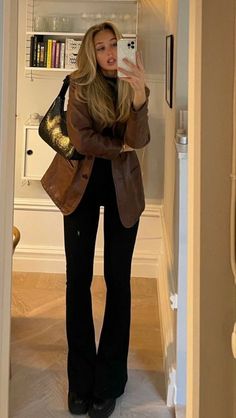 European Winter Outfits Casual, Work Safe Outfits, Outfit Inspo Suit Women, Winter 2023 Going Out Outfits, Work Outfits Women Nyc, Birthday Dinner Outfit Cold Weather, Black Blouse Dress Outfit, Winter Black Outfits Aesthetic, 2000s Professional Outfits