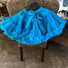 Girls Pettiskirt Size 4-8! Super Soft And Fluffy! Turquoise Color, Kids Bottoms, Turquoise, Blue, Color