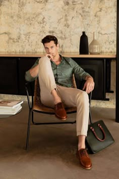 Looking for a stylish khaki pants outfit men can wear? Get streetwear outfit ideas with khaki pants and brown shoes for casual summer days, work, and classy or formal events (wedding guest). Master the khaki pants aesthetic in a modern way! Khaki Wedding Guest Outfit Men, Semi Formal Outfit Ideas For Men, Mens Event Outfit, Male Outfits Semi Formal, Khaki Pants Outfit Men Fall, Beige Pant Outfits Man, Mens Khaki Pants Outfit Casual Classy, Chinos Men Outfit Formal, Men Semiformal Outfit