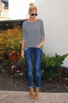 Simple How To Wear Ankle Boots, Striped Tops, Looks Jeans, Bohol, Looks Street Style, Looks Style, Mode Inspiration, Fashion Mode