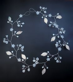 Beautifully simple silver and pearl leaf vine made from flexible silver plated wire so can be moulded to you hair style and worn in many different ways. This botanical hairpiece would be perfect for a boho chic look and gives a natural romantic look which would also be equally lovely for a woodland or Greek style wedding. Available in various lengths and can also make in gold if you prefer. Bride Hair Vine, Floral Hair Vine, Bridesmaid Headband, Bride Crown, Wedding Hair Wreath, Hair Wreaths, Wedding Leaves, Romantic Look, Hair Vine