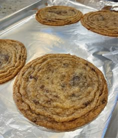 cookies are on the baking sheet and ready to be baked in the oven for consumption