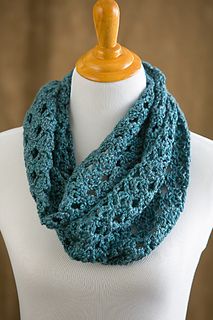 Melting-snow-infinity-scarfedit_small2 Infinity Scarf Free Knitting Pattern, Lacey Scarf, Crochet Infinity Scarves, Cal Crochet, Malabrigo Sock, Melting Snow, Crochet Scarf Patterns, Crocheted Scarves, Infinity Scarf Pattern