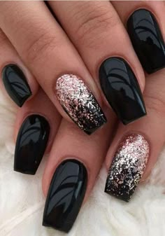 Black Nails With Glitter, Black Coffin Nails, Nails With Glitter, Matte Black Nails, Black Acrylic Nails, Valentine Nails