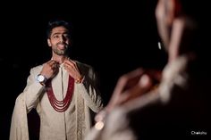 Groom Solo Poses Indian Wedding, Indian Groom Photoshoot, Indian Groom Photography Poses, Groom Photoshoot Indian, Groom Haldi Photoshoot, Groom Single Poses, Wedding Photo Groom, Getting Ready Wedding Outfit, Groom Haldi