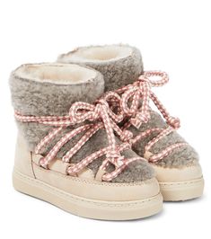 Classic leather-trimmed shearling snow boots in grey - Inuikii Kids | Mytheresa Cute Snow Boots, Funky Shoes, Girls Shoes Kids, Mood Board Fashion, Ski Boots, Baby Boy Shoes, Slides Shoes, Girls Boots, Classic Leather