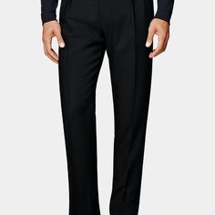 With a relaxed fit and a high rise, these black Mira pants offer a comfortable and versatile style. These pants feature double inverted pleats, adding a touch of sophistication and a subtle nod to classic Italian-inspired fashion. Off White Belt, Wool Flannel, Slim Fit Suit, White Belt, Selvedge Denim, Tapered Pants, Classic Italian, Slim Fit Pants, Wool Dress