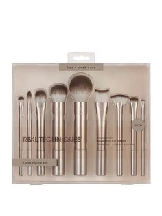 Makeup Brushes Real Techniques, Real Techniques Setting Brush, Real Techniques Brushes, Shading Brush, Fan Brush, Au Naturale, Brush Kit, Setting Spray