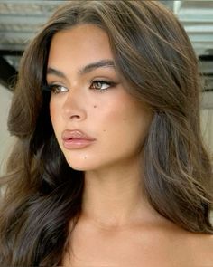 Bronze Makeup Look, Ball Makeup, Brunette Makeup, Tanned Makeup, Chic Makeup, Formal Makeup, Nude Makeup, Makeup Looks For Brown Eyes, Make Up Inspo