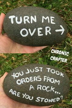 Tropisk Fest, Carcase Iphone, Funny Rock, Painting Ideas Easy, Painted Rock Ideas, Painted Rocks Diy, Rock Painting Ideas Easy, Rock Painting Patterns, Paint Rock