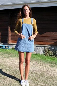 El Único Vestido Que Necesitarás Esta Primavera – Cut & Paste – Blog de Moda Look 80s, Healthy Videos, Overall Skirt, Pinafore Dress, Overall Dress, Looks Vintage, Inspired Outfits