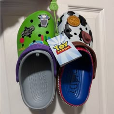 New Never Used. I Purchased The Buzz Lightyear Pair And The Woody Pair But I Wore One Of Each And These Are The Opposite Shoes I Didn’t Wear. Size 6j Which Are A Size 8 Women’s. Price Firm Toy Story Crocs, Toy Story Shoes, Cool Crocs, Crocs Green, Crocs Fashion, Pretty Sneakers, Custom Shoes Diy, Shoes Crocs, Pretty Shoes Sneakers