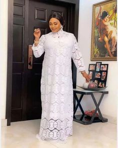 Looking for a loose dress that stands out Check out our oversized designs! Classy White Dresses, White Lace Styles, Lace Bubu, Muslim Fashion Abayas, White Lace Outfit, Maxi Dress Ideas, White Lace Dress Long, Boubou Styles, Lace Long Gown