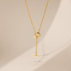 Embrace fine details with the Mini Toggle Necklace. Perfect as a solo statement or adjust the length to add on more layered luxuries.Measures approximately 16" plus 2" extenderMade from 14kt gold plated .925 sterling silverToggle Detail NecklaceLobster LockA240149VMade in Italy Luxury Jewelry Brands, Toggle Necklace, Italian Jewelry, Cuff Rings, Chain Pendants, 14kt Gold, Jewelry Branding, Earring Necklace, Luxury Jewelry