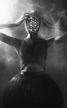 By Owen DeValk Crystal Mask, Sculptural Fashion, Raven Queen, 3d Fashion, Fashion Mask, Dark Photography, Martin Margiela, The Mask