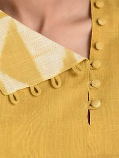 Neck Design For Kameez, Kurti Neck Designs Latest Fashion, Trendy Neck Designs, Salwar Suit Neck Designs, Suit Neck Designs, Salwar Neck Designs, Women Books, Neck Patterns, Churidar Neck Designs