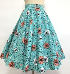 1950s style swing Skirt Details: * Quality Cotton  * Two side pockets * Standard Knee Length  from waist to Hem  28 inch approx Sizes -------Waist (inch） 00        --     24           0          ---    25            2           --     26              4           --    27          6          --     28            8          --     29          10         --    30           12        --     31.5 14          ---   33 16          ---   35.5 18          ---   38 20        ---   40.5 22        ---    43 24       ---     45.5      Don't hesitate to inquire about custom orders; we're more than happy to accommodate your requests. Retro Green A-line Skirt, Fitted Skirt In 1950s Style For Summer, Fitted 1950s Style Summer Skirt, High Waist Retro Pleated Skirt, Retro Summer Gathered Skirt, Retro Skirted Cotton Bottoms, Retro Spring Skirt With Pockets, Vintage Green Skirt With Pockets, Retro Skirt With Pockets For Spring