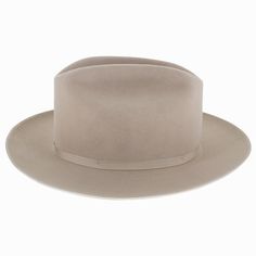 The American-made Stetson Open Road is crafted of Royal Deluxe Fur Felt, a material that repels moisture and is highly durable. It features a unique cattleman's crown surrounded by a narrow grosgrain ribbon hat band and the brim is trimmed with a ribbon-bound edge. The Open Road's easy styling allows it to transition from country to city wear and it looks equally stylish on a man or woman. The interior is fully lined and offers a Roan inner band. Add this investment piece of headwear to your hat