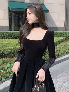 Velvet Elegant Evening Party Midi Dresses Ladies Black France Vintage Dress Women New Winter Korean Party Wear Korean Dresses, Prom Dresses Korean Style, Black Velvet Prom Dress, Korean Party Dress, Simple Party Dress, Prom Dress Simple, Black Velvet Gown, Prom Dresses Simple, Velvet Prom Dress