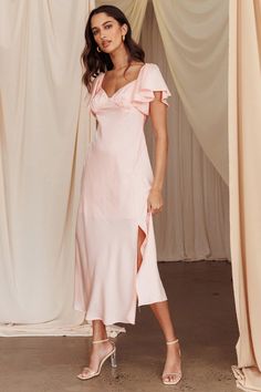 Shop the Park Avenue Flutter Sleeve Side Split Midi Dress Blush | Selfie Leslie Hoco Dresses White, Hoco Dresses Green, Pink Dress Shoes, Side Dress, Selfie Leslie, Brunch Dress, Midi Dress Style, Backless Prom Dresses, Split Maxi Dress