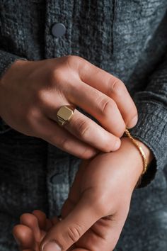 ✨ Elevate your style with our Personalized Gold Signet Ring for Men! Crafted from 14k Solid Gold, this elegant rectangle stamp ring is perfect for engraving your initials, a meaningful monogram, or any custom design of your choice. Whether you're looking to display your family crest, an animal emblem, or even a football team logo, this ring is the ultimate statement piece. 🌟 🎨 Customization Options: Initials & Monograms: Personalize with your initials or a stylish monogram. Family Signet: Cele Formal 14k Gold Initial Ring, Minimalist Signet Ring For Wedding, Rectangular Diamond Cut Signet Ring For Anniversary, Polished 14k Gold Initial Ring, Classic Couple Rings As A Gift, Timeless Diamond Cut Signet Ring For Gift, Timeless Diamond Cut Signet Ring As Gift, Classic Rectangular Diamond Cut Signet Ring, Mens Signet Rings