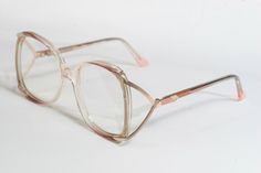 Brand New!!  New Pierre Peppi Oversized Clear Gold, Copper 52-18-125 Retro 70's Eyeglasses Made in France.    Nice and Sturdy, Built to Last, Entire Frame Width 130 mm. Frame Only, no Box or Bag with Demo Len's.   One Day Handling, Fast USPS Shipping!! Vintage 70s Clothes, Funky Fits, Oversized Eyeglasses, Butterfly Glasses, France Nice, Glasses Ideas, Cute Glasses, Accessories To Make, Vintage Butterfly