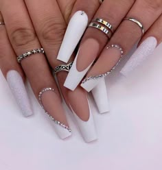 Birthday Style, Nails Coffin Short, Smink Inspiration, White Acrylic Nails, Classy Acrylic Nails, Makijaż Smokey Eye, Long Acrylic Nails Coffin, Acrylic Nails Coffin Pink, Long Square Acrylic Nails