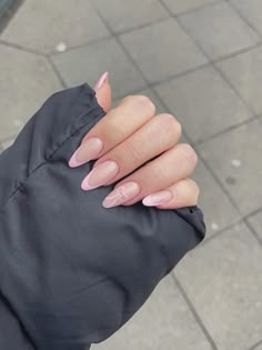 Coquette Almond Nails Pink, Pink French Bow Nails, Blush Pink Nails With Design, Pink Bow Nails Almond, Neutral Bow Nails, Nailinspo Almond, Coquette Nail Inspo Almond, Coquette Nails Pink Bow, Winter Bow Nails