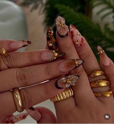 Blooming Gel, Edgy Nails, Cute Acrylic Nail Designs, Soft Nails, Unique Acrylic Nails, Acrylic Nails Coffin Short, Summer Acrylic Nails, Minimalist Nails, Fire Nails