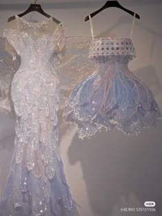 2011 Outfits Aesthetic, Ethereal Aesthetic Clothing, Jellyfish Aesthetic Outfit, Casual Mermaid Outfit, Ice Themed Outfit, Mermaid Core Dress, Mermaid Outfit Aesthetic, Fairytale Dress Aesthetic, Textiles Aesthetic