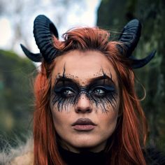 Krampus Makeup Women, Witch Warrior, Redhead Portrait, Demon Costume, Model Makeup, Halloween 2, Halloween Make, Ginger Hair, Redheads