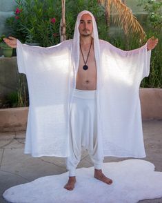 White Unisex Shawl, Ritual Robe, Ceremony Robe, Kimono Robe, Robe Boheme, Lounge Wear - Etsy Mens Kimonos, Langkawi Wedding, Bohemian Mens Fashion, Spooky Clothes, Plain Kimono, Hooded Kimono, Boho Men Style, Bohemian Men, Bohemian Style Men