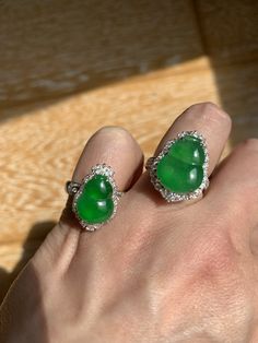 Stone Wedding Ring, Jade Stone, All About Wedding, Wedding Pictures, Wedding Rings Engagement, Wedding Ring