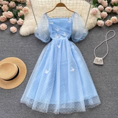 Fairytale Dress Prom, Lace Short Dress, Simple Frocks, Short Dress Styles, Cute Dress Outfits, Trendy Dress Outfits, Character Sheets, Korean Fashion Dress, Short Lace Dress