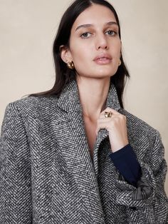 Olinda Oversized Italian Herringbone Blazer | Banana Republic Garconne Style, Aesthetic 2024, Herringbone Blazer, Advanced Style, Fashion Fall, First Look, Oversized Fits, Herringbone, Banana Republic