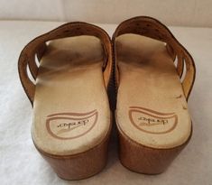 How to Clean Toe and Foot Marks Off Sandals Decoration Hall