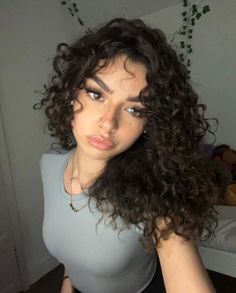 Butterfly Cut Curly Hair, Face Claim Shifting, Butterfly Cut, Mixed Curly Hair, Beautiful Curly Hair, Curly Hair Women