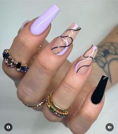 Elegant Nails Spring, Unique Prom Nails, Back To Work Nails, Cool Nail Inspo Square, 2023 Acrylic Nail Trends, Make Uo Idea, Capricorn Birthday Nails Acrylic, Bichota Season Nails, Purple Nail Designs Coffin