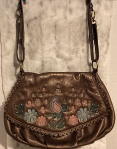 Vintage Fiore Bag brown soft Leather Embroidered sholder ajustable strap Hobo | eBay Witch Bag, Digital Dress, Outfit Plan, Vintage Shoulder Bag, Pretty Bags, Vintage Bags, Dream Wardrobe, Soft Leather, Persona