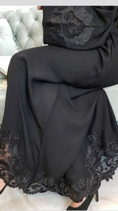 Black Abaya Fashion, Abaya Fashion Dubai Black, Burqa Designs, Black Abaya Designs, Embroidered Summer Dress, Abaya Fashion Dubai, Moslem Fashion, Niqab Fashion, Black Abaya